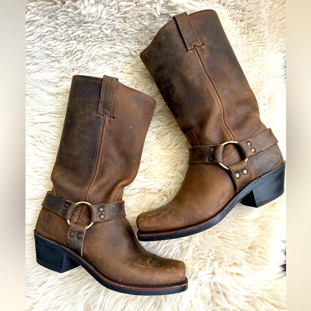Frye Harness Boot. Size 9. Tan. New without box.